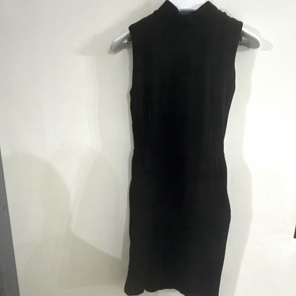 Banana Republic Black Solid Knit Stretch Sheath Mock Neck Button 2P Knee
